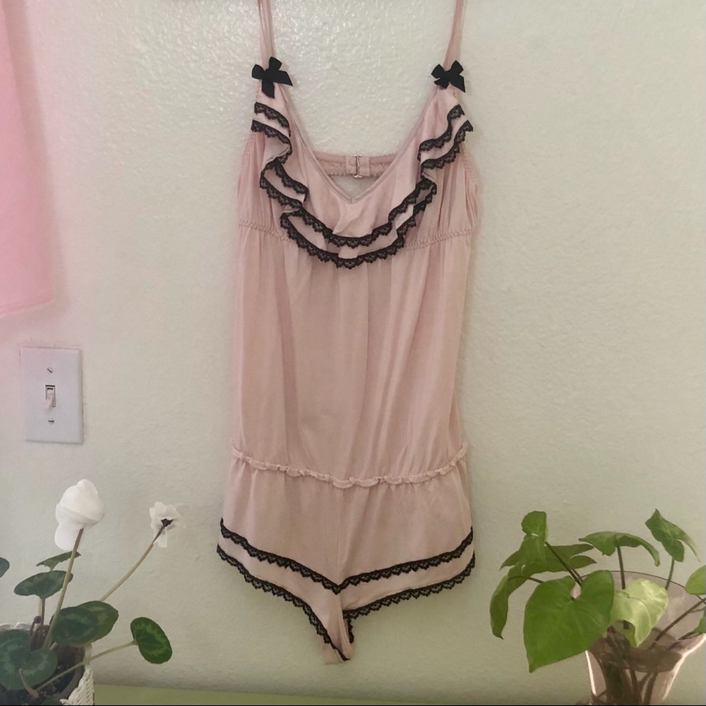 Victoria’s Secret Bodysuit 🖤💗